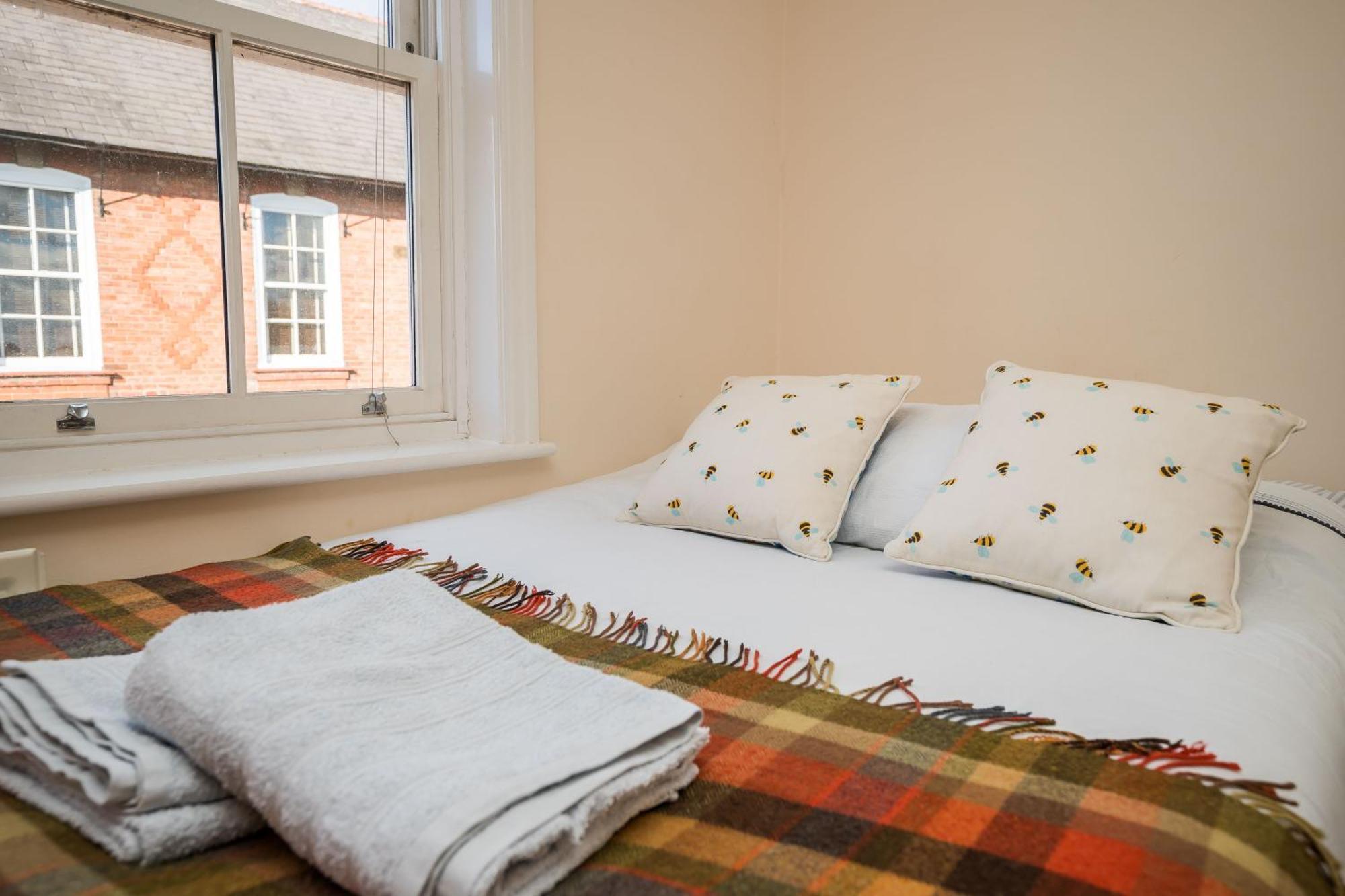 Spacious, 3 Bed House For 6 In Central Chester Exterior foto